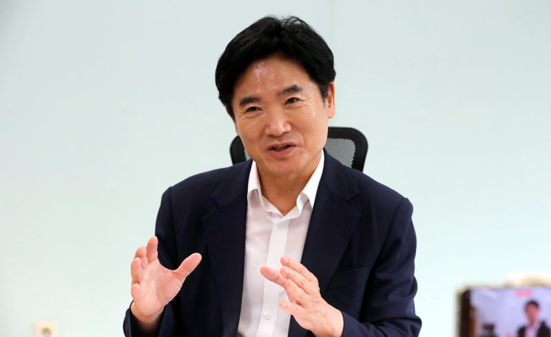 [단독] “<b>전남광주</b> 초중생 평가 때 객관식 다 없앤다”