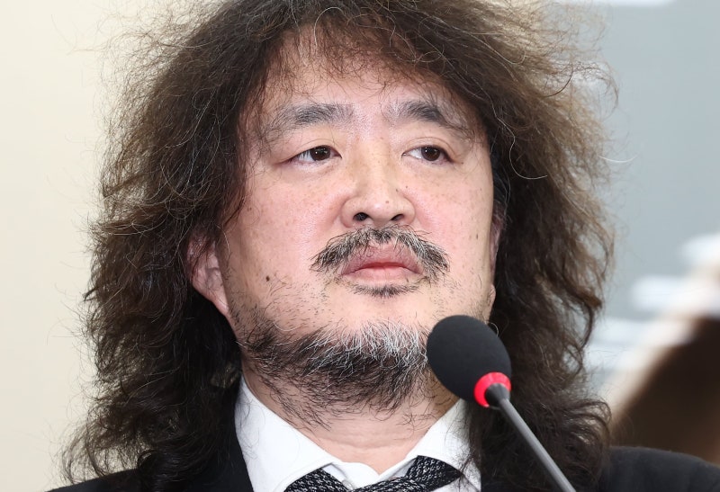 김어준 “비방 의도 없었다”... ‘기자 명예훼손’ 최후 진술
