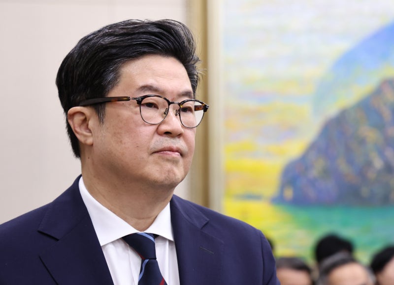 홈플러스 청산위기 밀어넣은 MBK와 메리츠의 진실게임