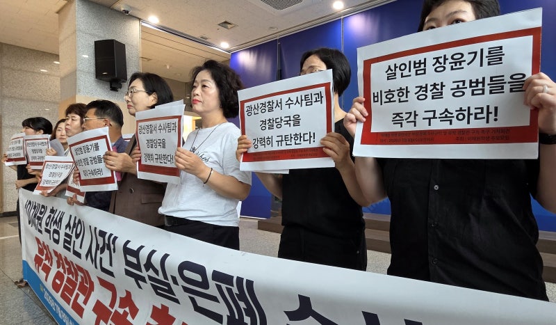 [朝鮮칼럼] 민주당 ‘족보 싸움’ 이후 진짜 위기