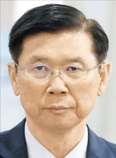 尹 체포 막은 박종준 前경호처장, 1심서 징역 4년