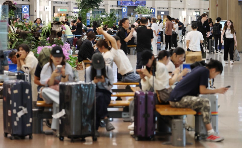 “안경 깨져도, 캐리어 긁혀도 <b>보험</b>금 못 받는다”…<b>금감원</b> “휴가철 여...