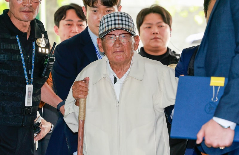 “<b>신천지</b> 신도, 민주당 집단 가입... 관련자 수사”