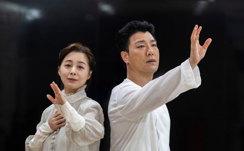 “백성의 고통 끝까지 책임지는 리더가 여기 있소”