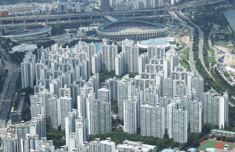 30억 이상 아파트 거래… 송파, 서초 제치고 2위
