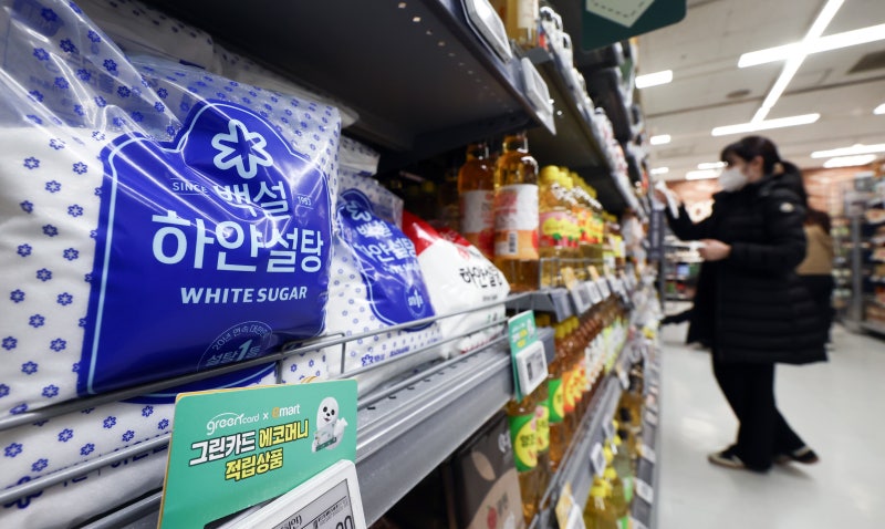 “아동비만 주범 설탕에 최고 300원 부담금을”