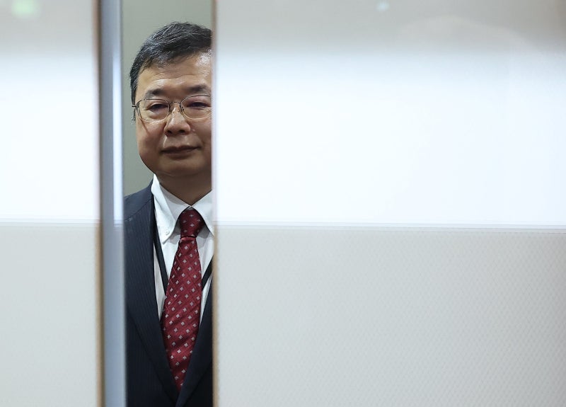 정부, ‘독도 <b>영유권 주장</b>’ <b>日방위백서</b>에 총괄공사 초치 “철회 촉구”