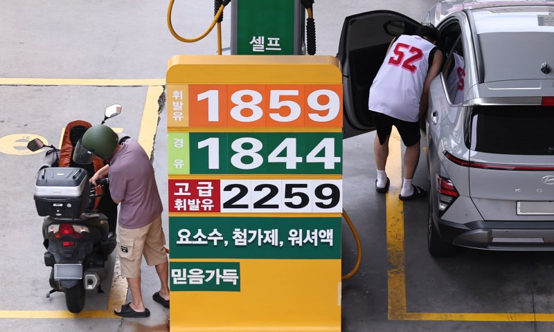 <b>수입 물가</b> 전년 대비 19% 상승…반도체값 급등에 수출 <b>물가</b>는 49%↑