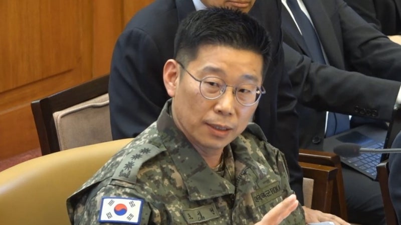 계엄 저지 영웅에서 <b>내란</b>범으로... ‘서강대교 회군’ 조성현 대령 <b>기소</b>