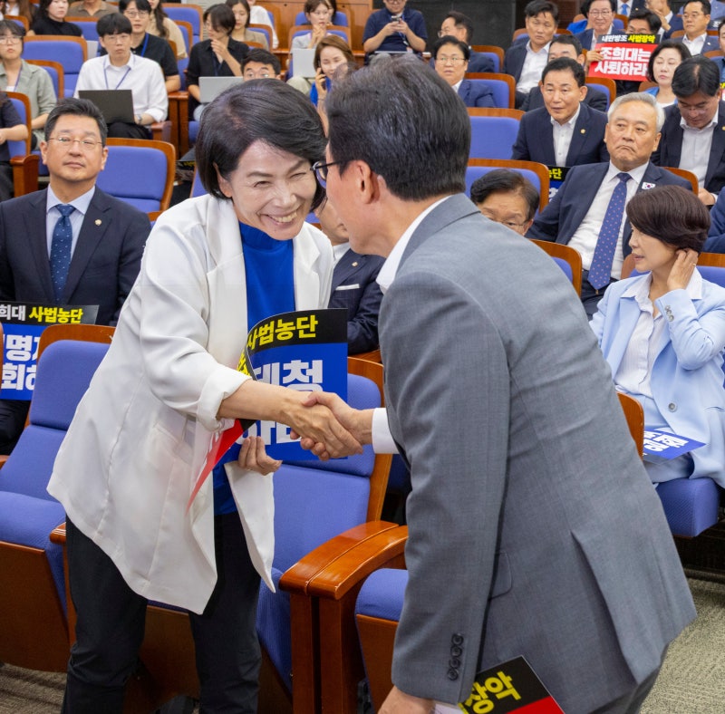 김민석, 청년 <b>최고위원</b> 지명... 친청 3명 “절차 무시” 반발