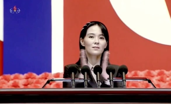 <b>김여정</b> “트럼프 말 한마디에 항변 못하고 아첨하는 이재명”