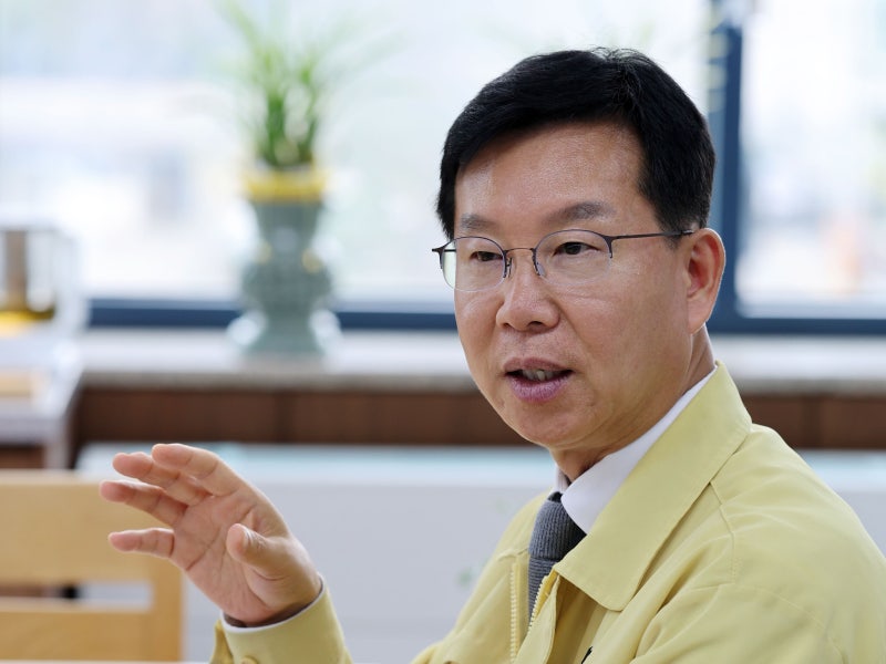 “호남 반도체 인허가 속도전 지원할 것”