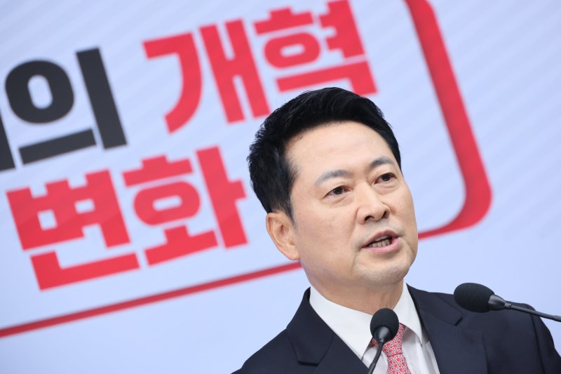 [사설] 정권과 싸우려 외연 확장, 오세훈·한동훈·이준석부터 안아야