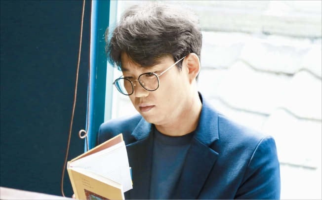 박준 시인 “詩는 가장 아름답고 자유로운 오독의 장르”