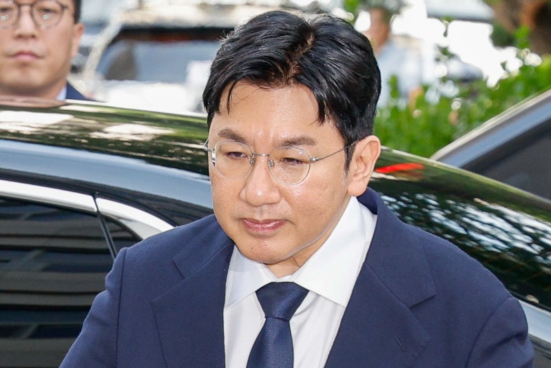 경찰, ‘1500억원대 부당 이득’ <b>방시혁 하이브</b> 의장 <b>송치</b>