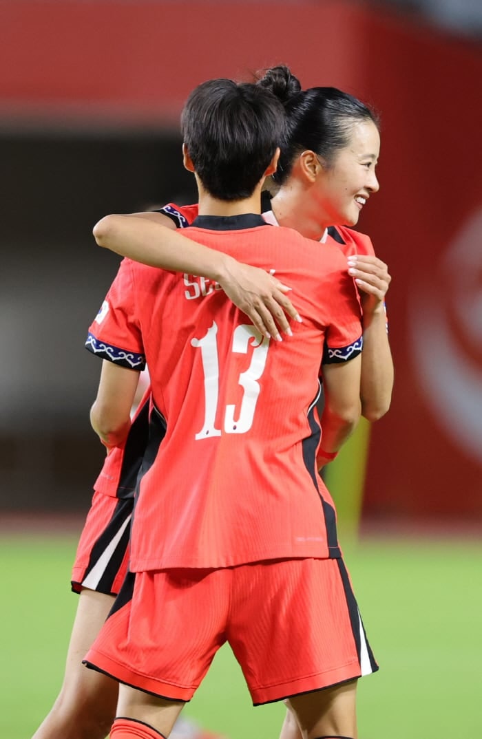 韓 <b>여자축구</b>, AG 2차전에서 방글라데시 6대0 대파…2연승