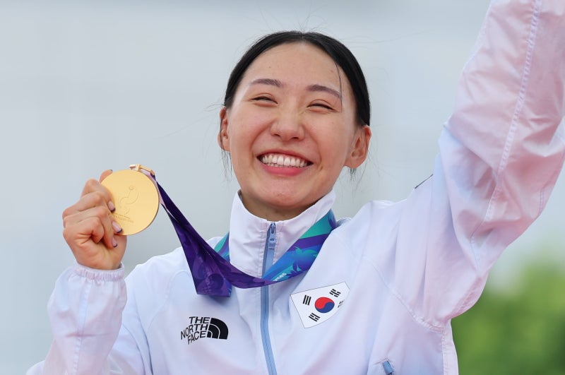 <b>성승민</b>, 한국 1호 金메달… 아시안게임 <b>근대5종</b> 여자 개인전 우승