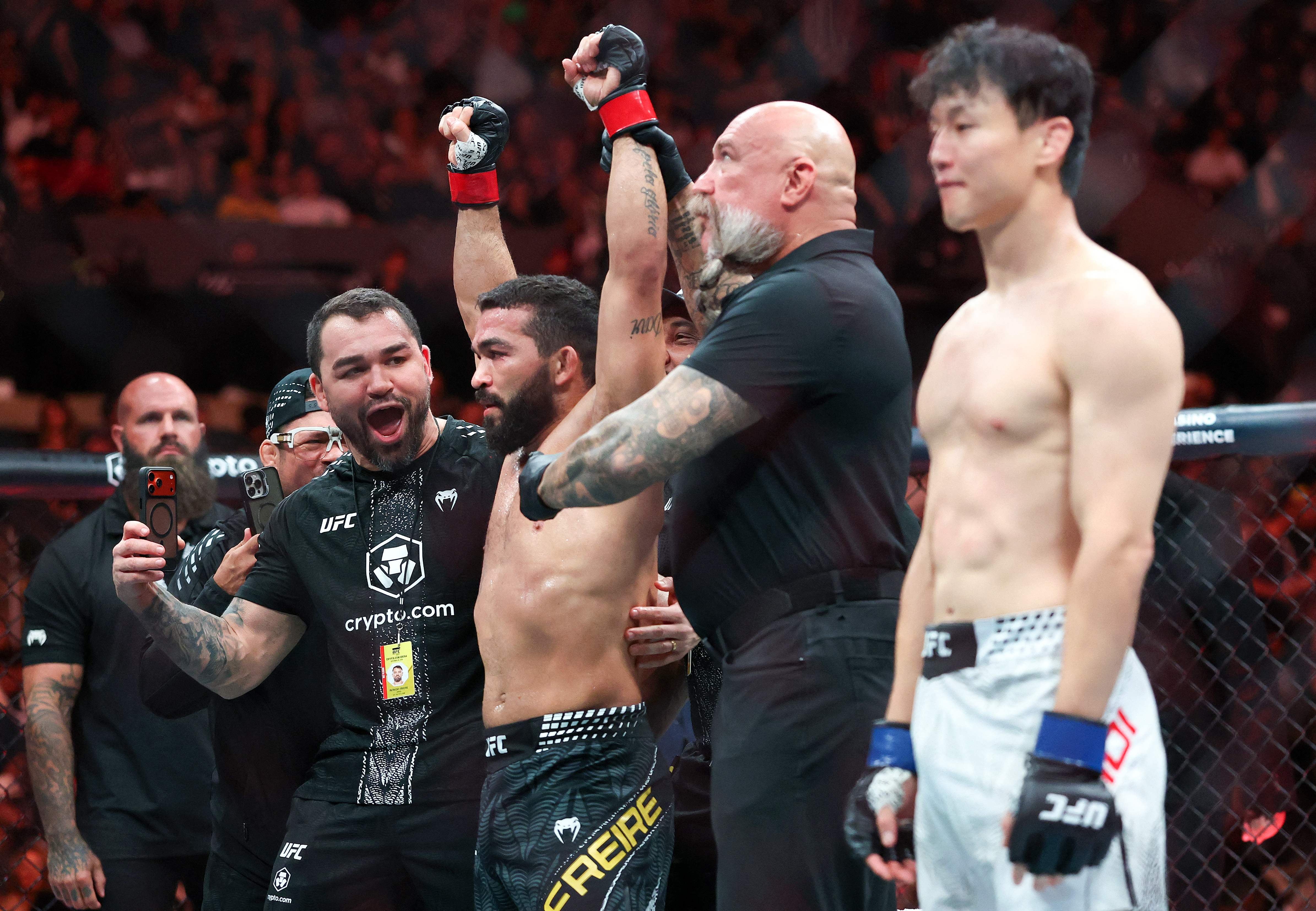 <b>UFC</b> 한국인 파이터 전멸… <b>최두호</b> <b>1R</b> KO패하며 랭커 복귀 실패