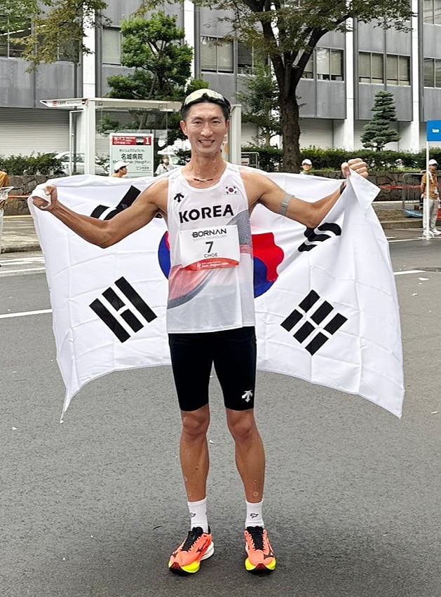‘4수’ 만에 이룬 메달… 육상 첫날 男경보 <b>최병광 동메달</b> 수확
