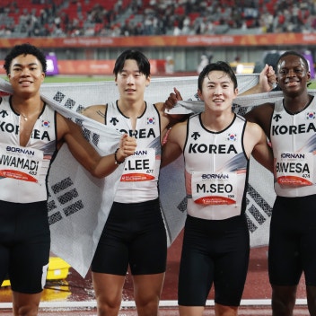 실격 두 번 뒤집고 한국新 동메달…男 계주 ‘천국과 지옥’