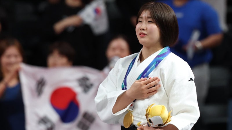 “일본서 애국가 부를 것”… 독립투사 후손 허미미, 꿈 이뤘다