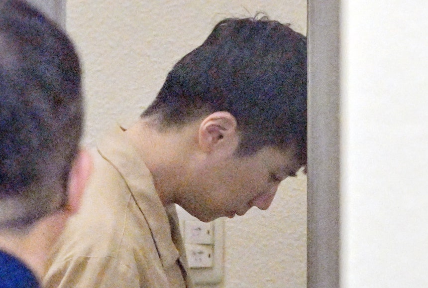 성폭력범죄의 처벌 등에 관한 특례법 위반(강간 등 살인) 혐의로 기소된 장윤기가 지난달 30일 1심 선고 공판을 받기위해 광주지법에 출석하고 있다. /뉴스1