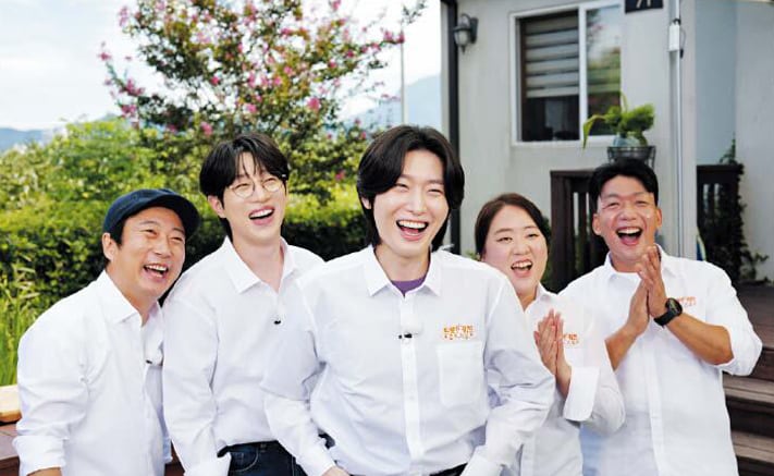[TV조선] 오감 만족 출장 <b>디너쇼</b>