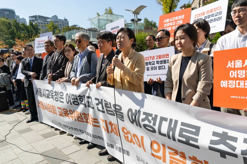 [사설] “탈북 청소년에 곁을 내주길” 261개 시민단체의 호소