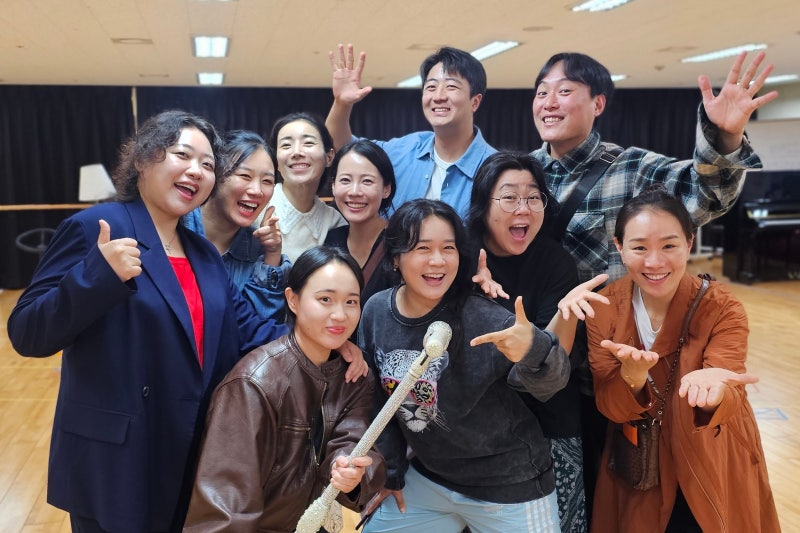 뮤지컬 ‘다시, 봄’ 부산·경남서 새출발합니데이~