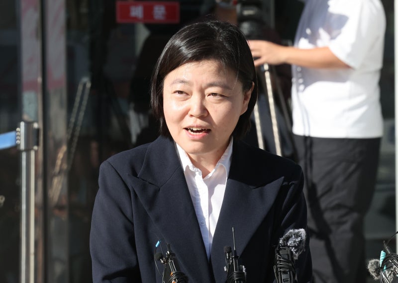 <b>윤호중</b> “<b>임은정</b>, 직위 이용한 정치 행동 아닌지 <b>감찰</b> 지시”