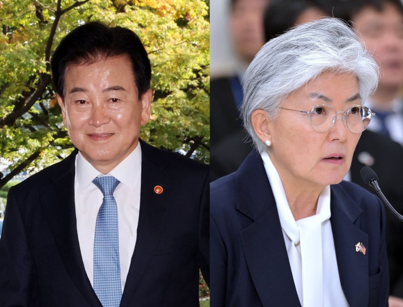정동영 “<b>한미</b>동맹 이상 없다”는데…<b>강경화</b> “백악관과 <b>소통</b> 답답”