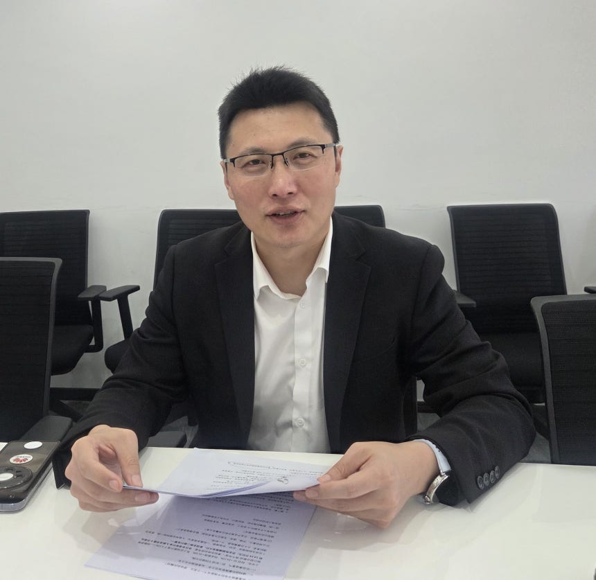 중국 상하이 신만굉원증권에서 만난 리우양 연구소 부소장 /상하이=이혜운 기자