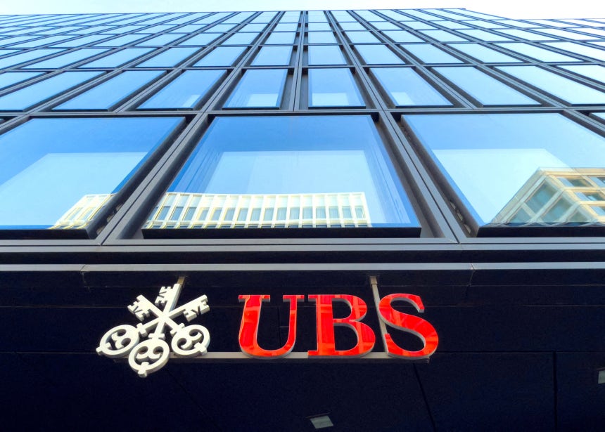 ������ �������� UBS�� �ų� �̱� �� ���� ������ ���ڿ� ���� ������ �м��� �������� ���� �ִ�. ������ ������ �븮���� UBS ���� ����./������ ���մ���