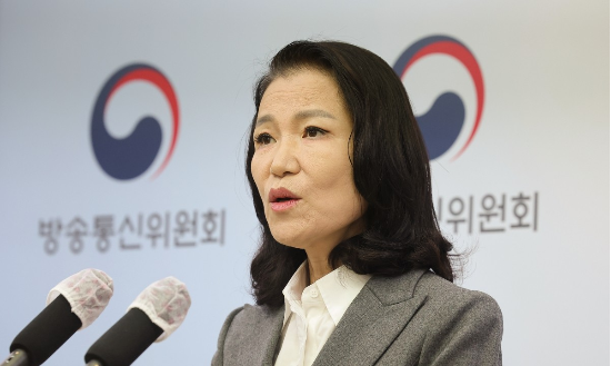 방통위 폐지에…<b>이진숙</b> 방통위원장 “통과되면 법 판단 받을 것”