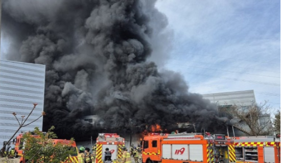 완도 화재 실종 소방관 숨진 채 발견…사망피해 모두 2명 매경이코노미 내용작성전 관련 대표 이미지