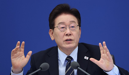 李 “신고하면 팔자 고칠 만큼”…주가조작 포상금 상한 폐지