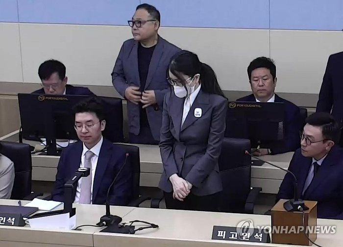 ‘매관매직 의혹’ 김건희, 1심 징역 7년…“공정성과 신뢰 훼손”