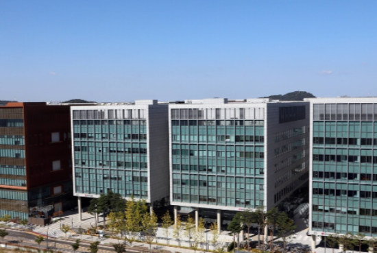 애플 쇼크 우려 과했다…LG이노텍 목표가 110만원 ‘쑥’ [오늘, 이...