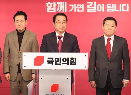 與<b>현역 조정훈</b>·<b>이인선</b> 경선승리…조승환·심재철도 본선행