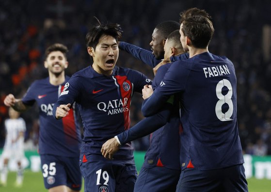 <b>이강인</b>, PSG 챔스 <b>8강</b> 이끈 도움...'김민재 결장' 뮌헨도 <b>8강</b>행