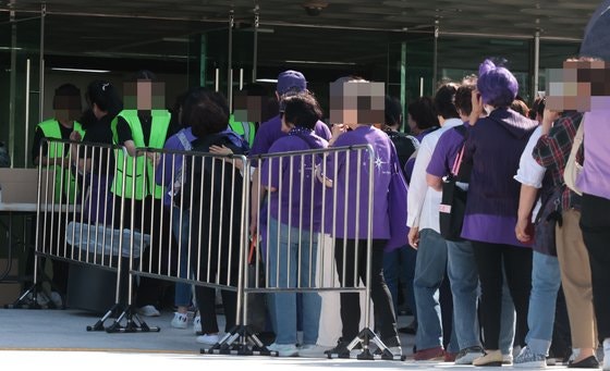 '<b>콘서트</b> 강행' <b>김호중</b> "모든 죄와 상처 내가 받겠다" 첫 심경 고백