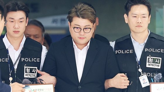 음주 뺑소니 혐의를 받는 가수 김호중. 연합뉴스