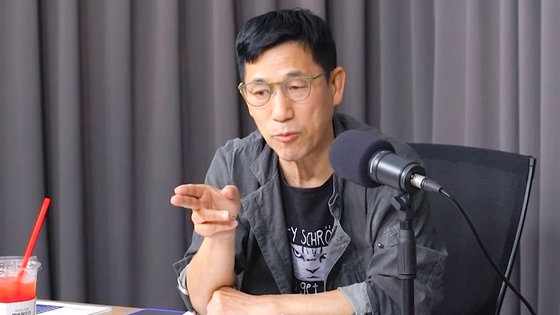 진중권 광운대 특임교수. 사진 유튜브 화면 캡처
