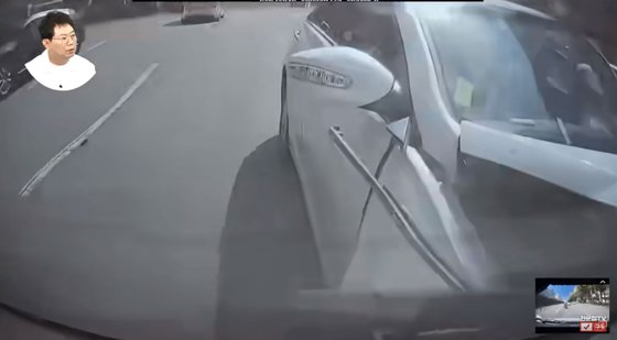 뒤에서 A씨 차량을 들이받은 음주운전자. 사진 '한문철TV' 유튜브 캡처