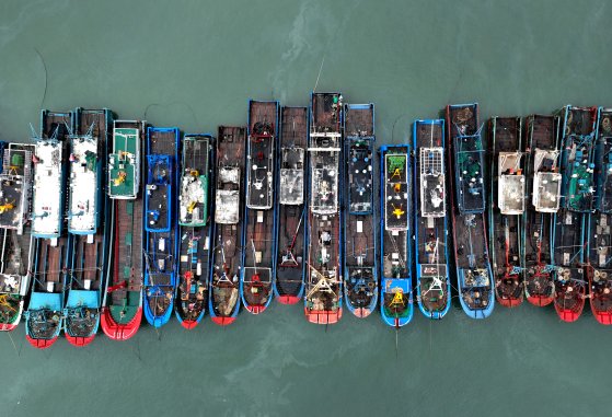 Fishing boats evacuating to avoid Typhoon In-fa at the Luanjiang Port in Longhai County, Quanzhou City, Fujian Province, southeastern China on 24th (local time). Xinhua=Yonhap News