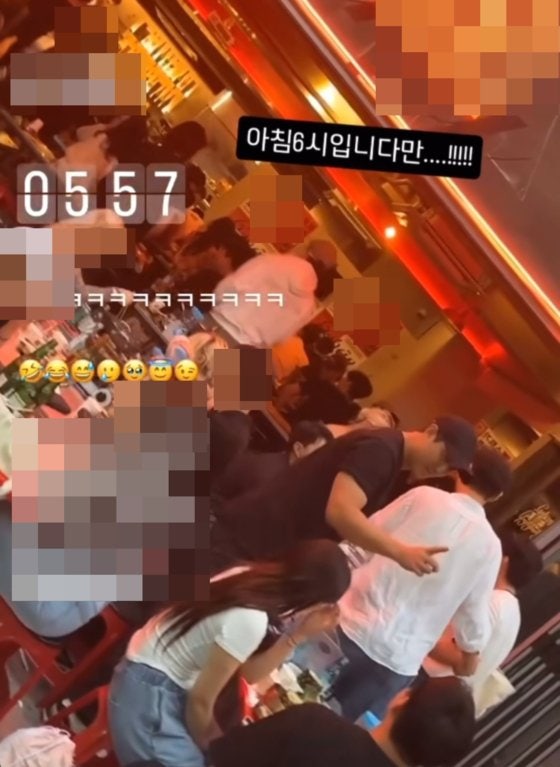 <b>황재균</b> 포착된 술집, <b>헌팅포차</b>였다…'지연과 이혼설' 재점화