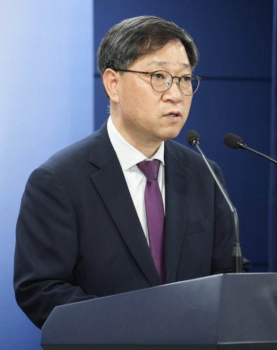 [단독] <b>응급실</b> 근무 '의사 <b>블랙리스트</b>'…경찰 스토킹법 적용 검토