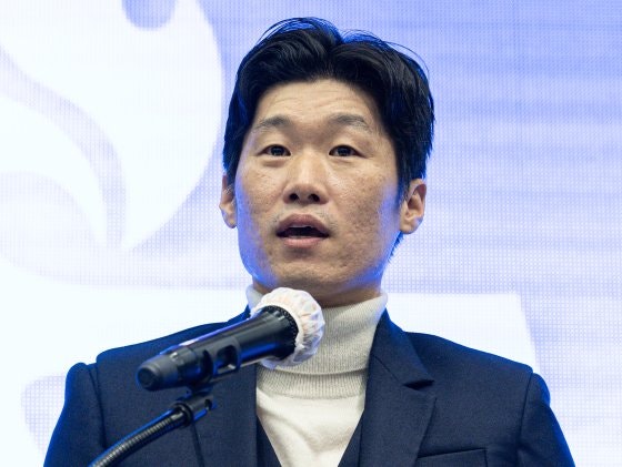 <b>박지성</b>, 정몽규 작심비판 "신뢰 잃은 <b>축구협회</b>…정직한 사람 필요"