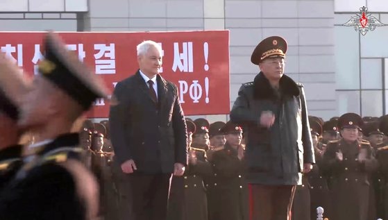 [속보] 평양 찾은 러 <b>국방</b> "<b>북한</b>과 군사협력 빠르게 확대"