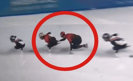 계주처럼 엉덩이 쓱 밀어줬다…<b>500m</b> 金 린샤오쥔 반칙 <b>논란</b>